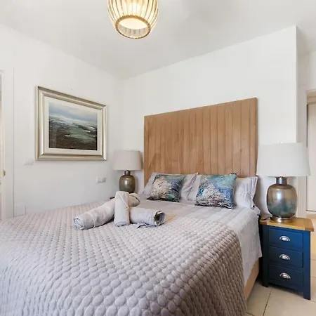 Holiday home He Zenia *